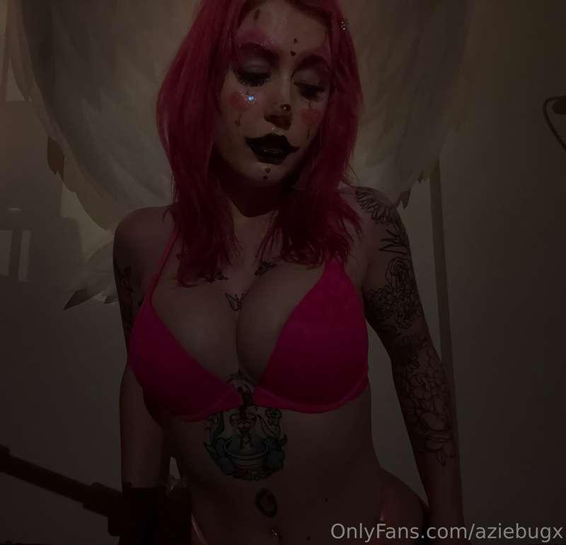 i bet those of you who aren’t into the clown makeup thing wo..