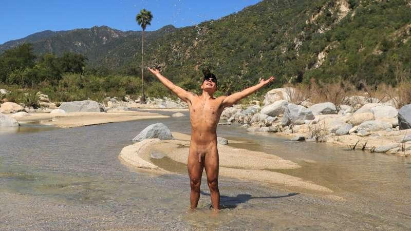 Video | San Dionisio Naked Adventure
