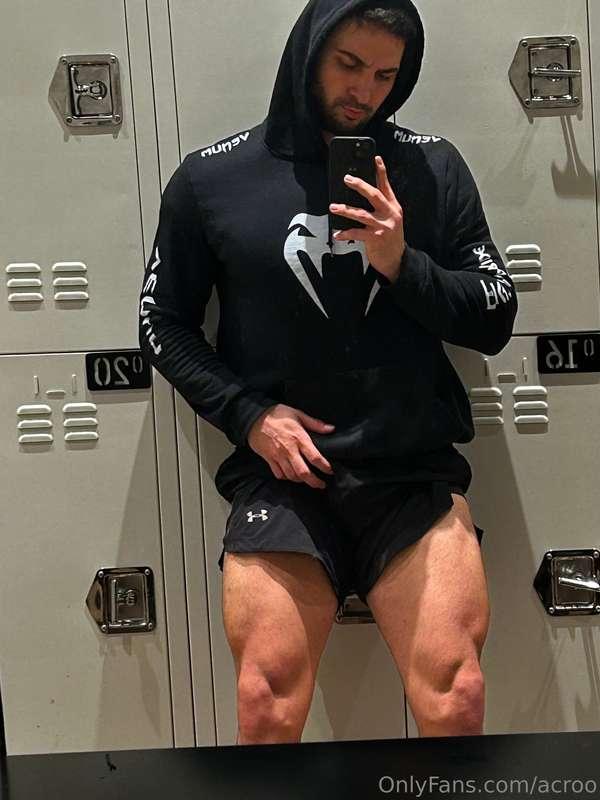 Hayranlar arasından birini ödüllendirdim 🍆 dm kutunu kontrol..