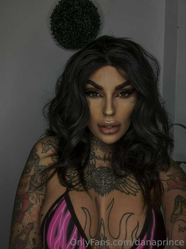 send me a tip and I will prioritize your messages 🤒