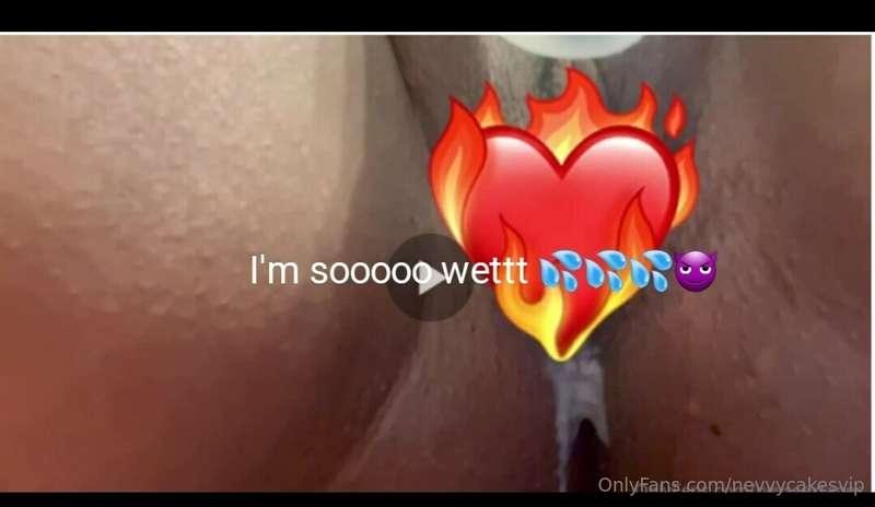 Do you like my wet pussy? 🙈