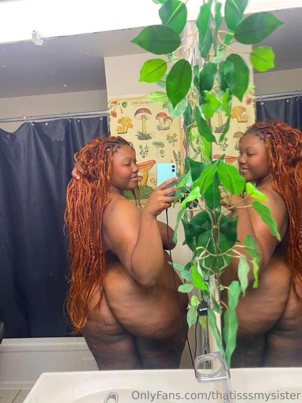 Let’s just get naked and fuck like animals 🐅 💦