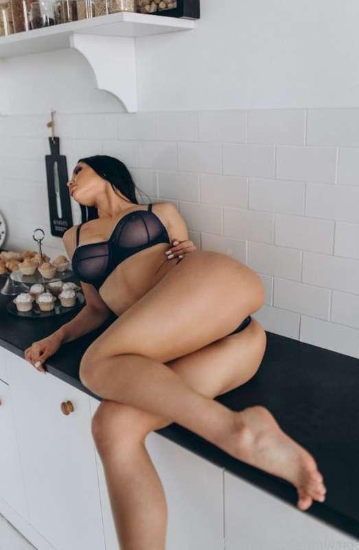 Am I making you horny? 💦



#pussy #fyp  #sexy #innie #wet #pawg #porn #squirt  #juicy #soft #beautiful #tight #online  