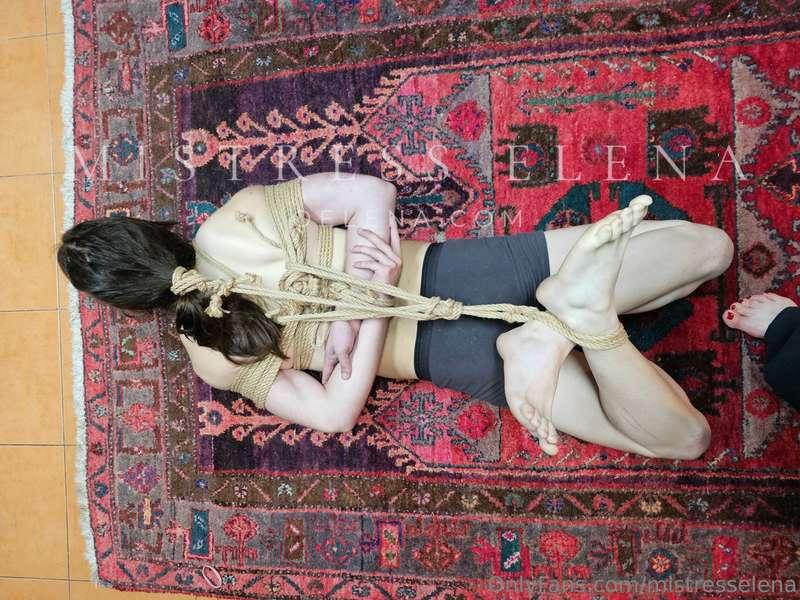 🖤 I spent this session practicing My shibari skills on My sl..