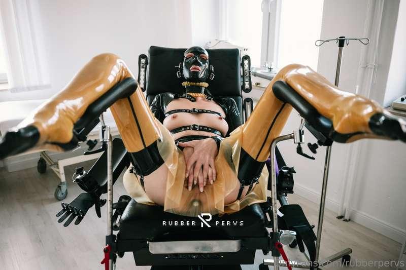 Transparent latex love <3