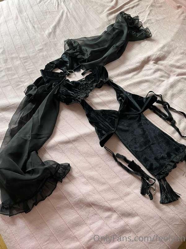 Today I got this lingerie, on which characters would you see..