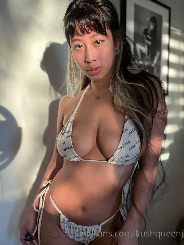  Are you going to celebrate my birthday with me tonight?! 😈🎂