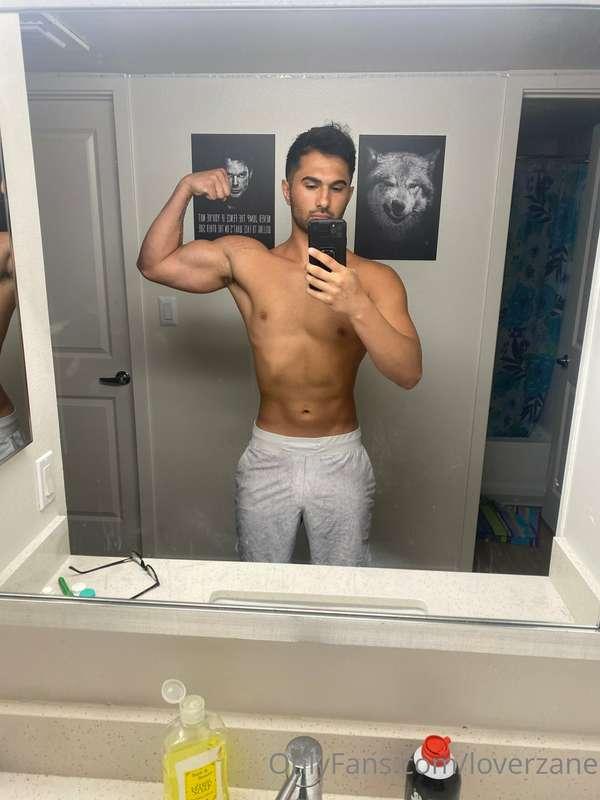 Let’s wrestle🤪