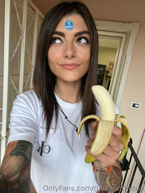 my favourite fruit 🍌​🍌​