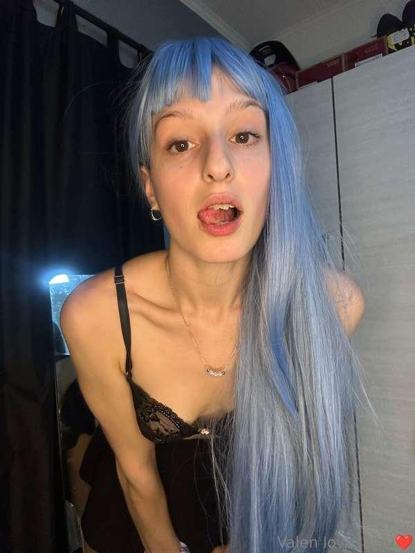 ## ***I LOVE MY BLUE HAIR 🌈🌸✨***