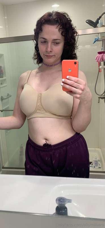 I bet you wish it were shower time 🍑