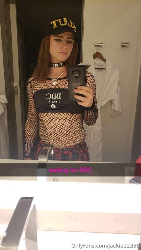 Money shots will be posted this weekend 😘 Don't miss it! 😚