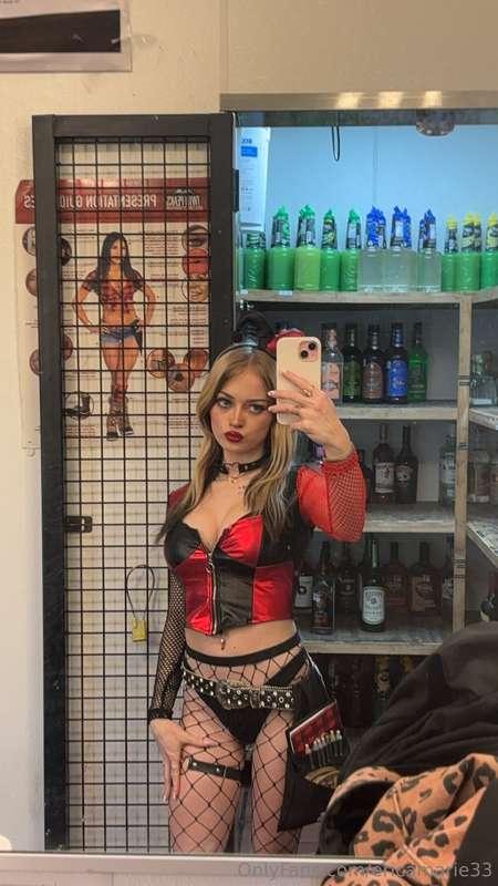 don't u wanna talk?? DM ME 🥰