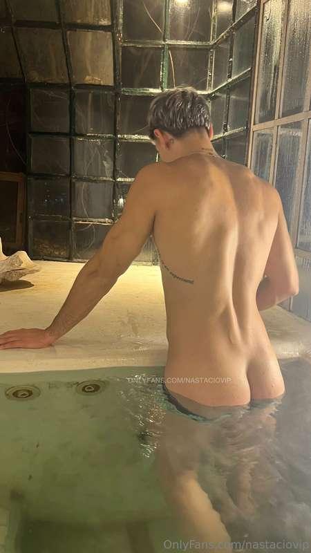 I m waiting for you... 🤫🧼