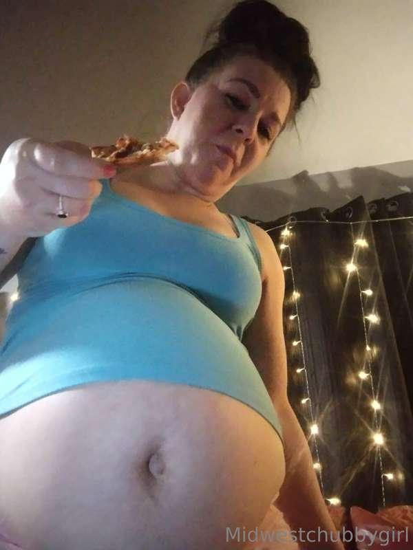 midwestchubbygirl image #3