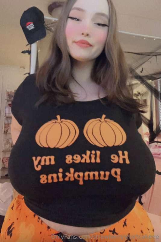 do u like my pumpkins ? 🙈