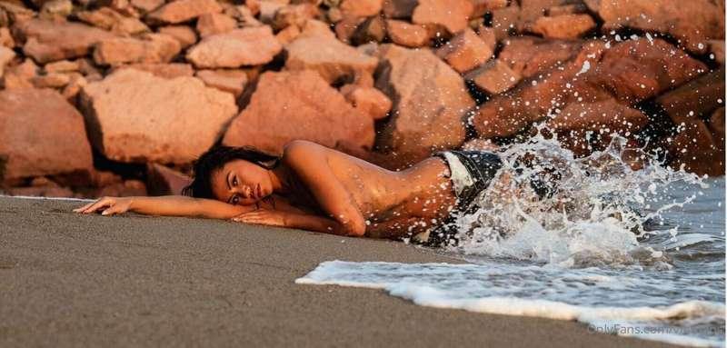 🌊 ***Lost at Sea With Vi?*** 🌊
Let me make a custom for you!..