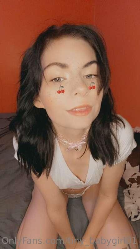 tiny_babygirl01 image #4
