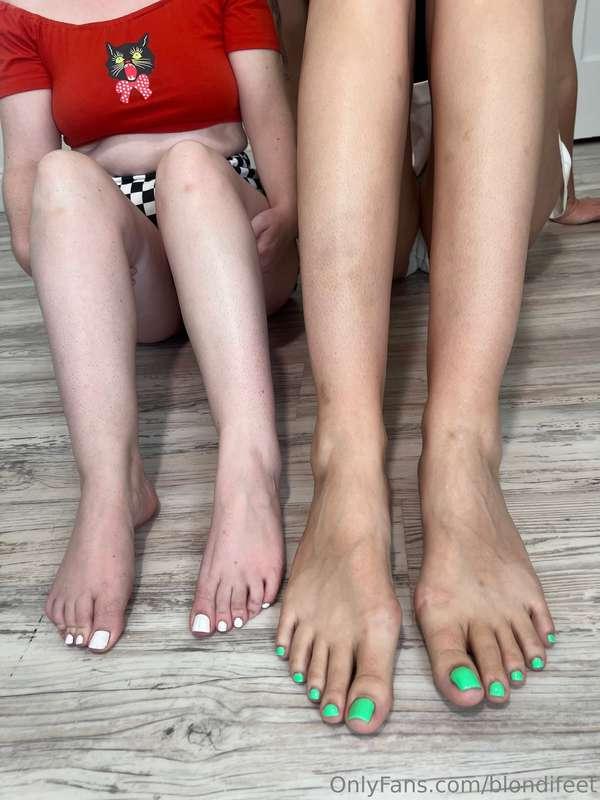 blondifeet image #6