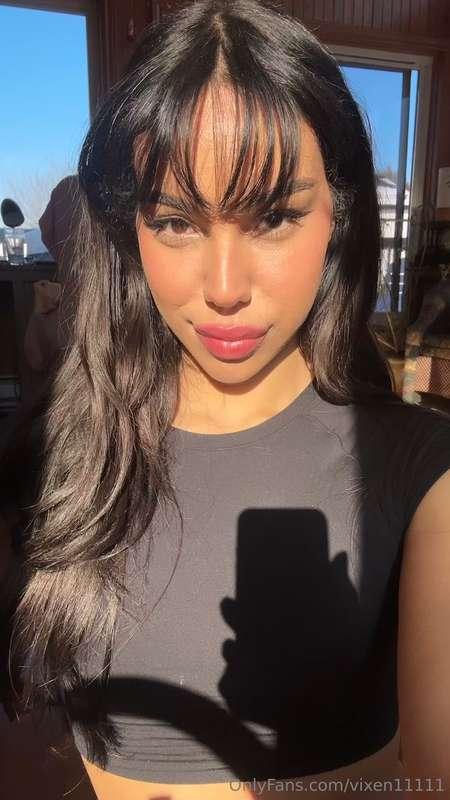 i love when the sun makes me look pretty like thiss 😏