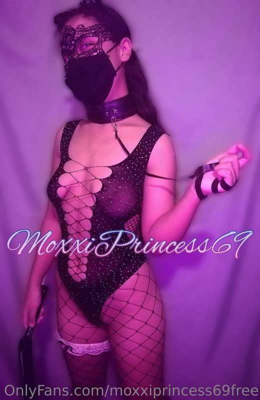 Bebés nuevo set ya disponible en mi only de paga @moxxiprinc..