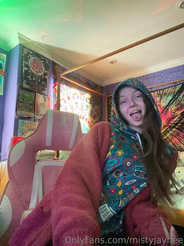 mistyjaynee image #0