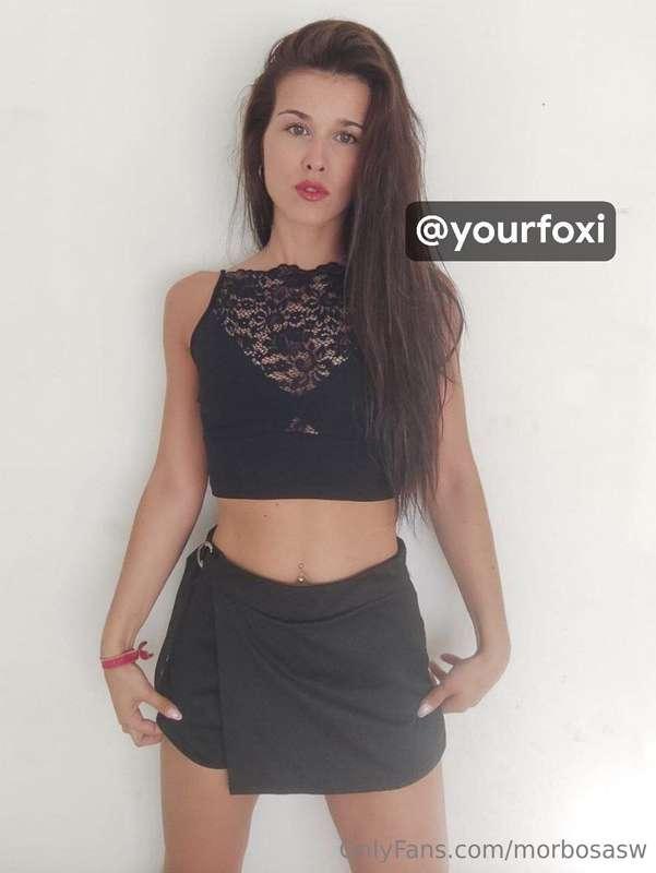 FOLLOW MY FRIEND @yourfoxi

@yourfoxi