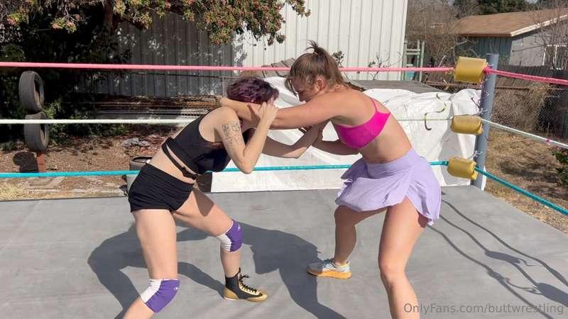 buttwrestling image #1