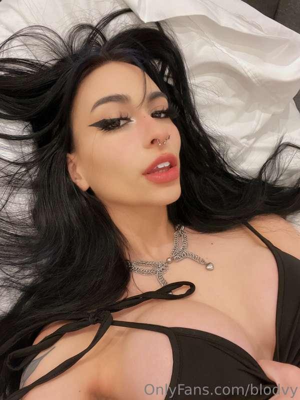 Do you think you can handle me? 😈