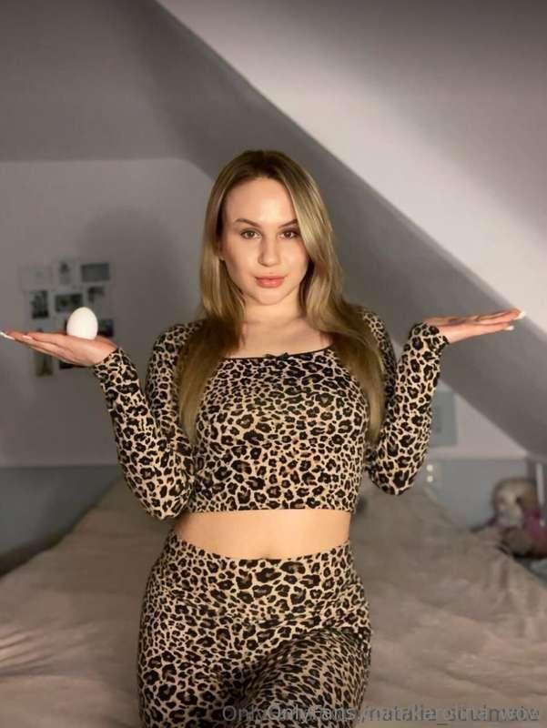 😈She @natalie_soulmate is free today for you😈*FREE* Busty ho..