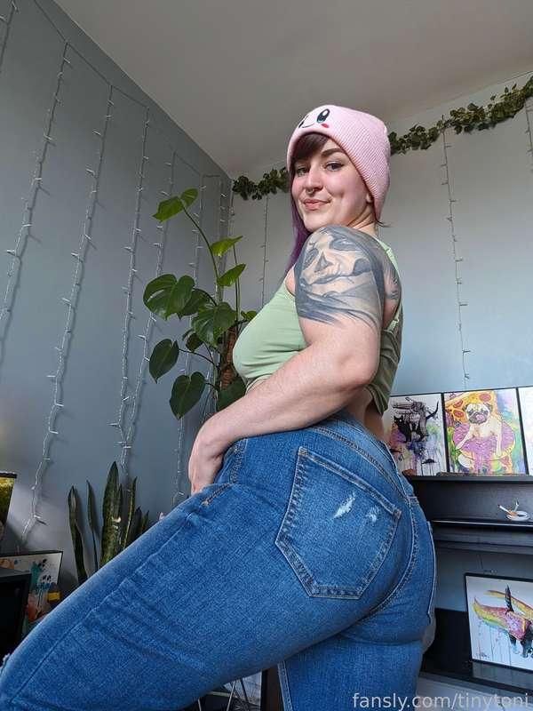 tinytoni image #4