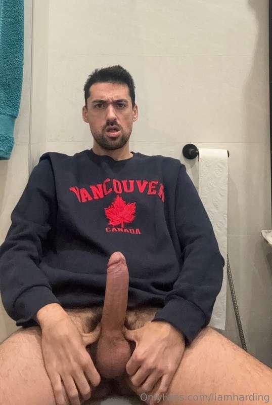 Super horny afternoon 💦😈If you liked the pics feel free to t..