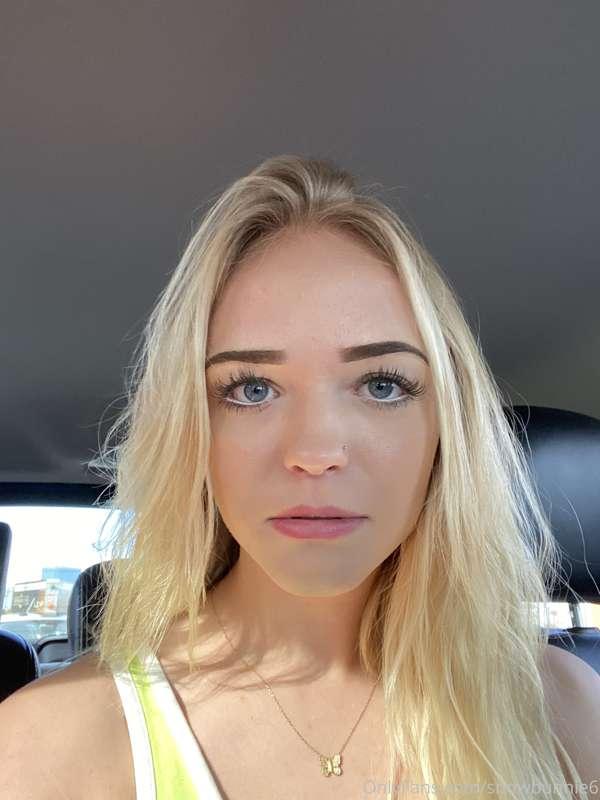 Sending out my full anal video to all my rebillers click reb..
