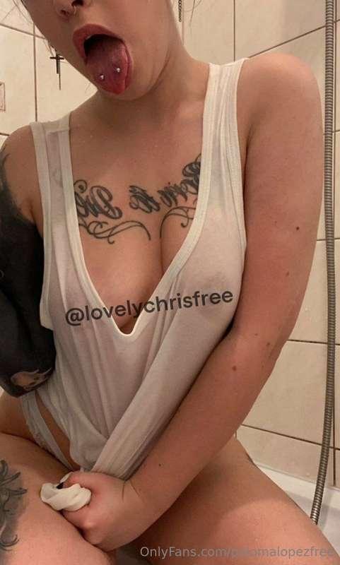 𝓢𝓸 𝓼𝔀𝓮𝓮𝓽🍭, 𝓼𝓸 𝓵𝓸𝓿𝓮𝓵𝔂♥️, 𝓼𝓸 𝓱𝓸𝓻𝓷𝔂 😈...@lovelychrisfree  𝗶𝘀 𝗮𝗻..
