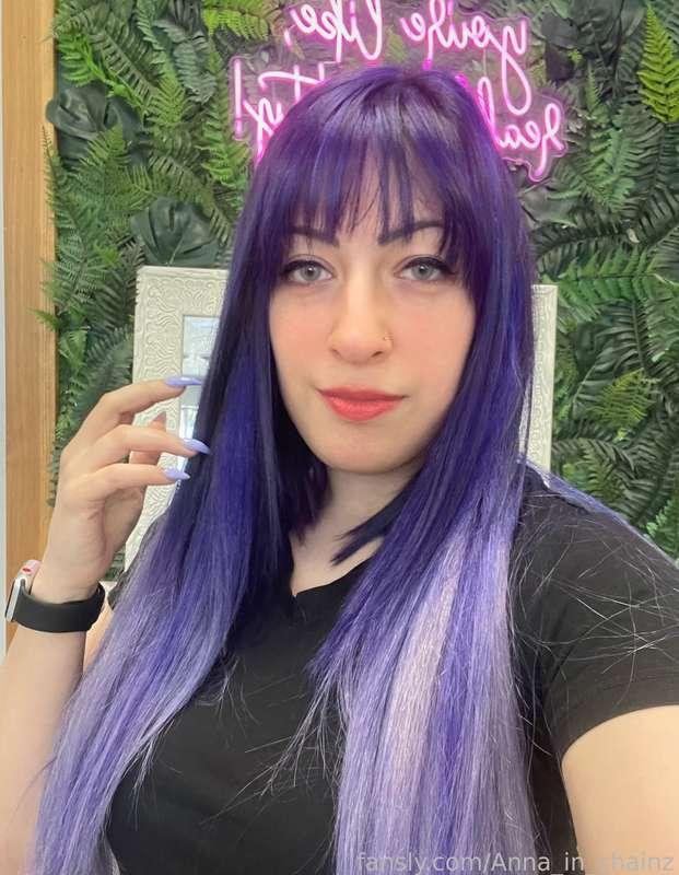 anna_in_chainz image #1