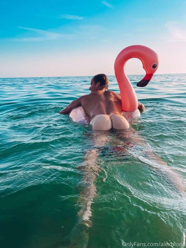 sexualexer image #0
