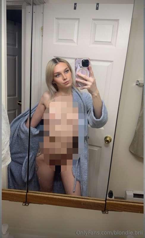Taking nude photos for you in the bathroom… romantic or too ..