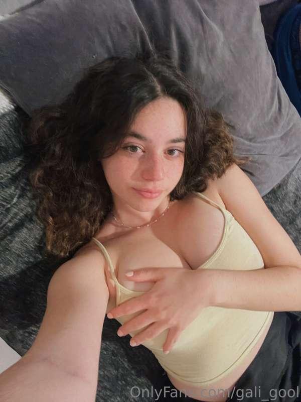 no hands and more in ur dm 😼