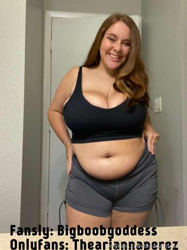 theariannaperez image #0