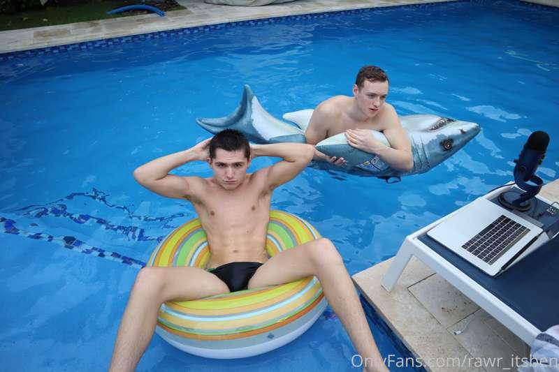Hey Guys, I'm posting some fun pics from the pool in 11 grou..