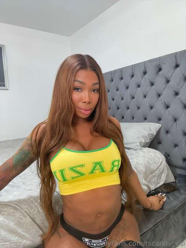 ✅