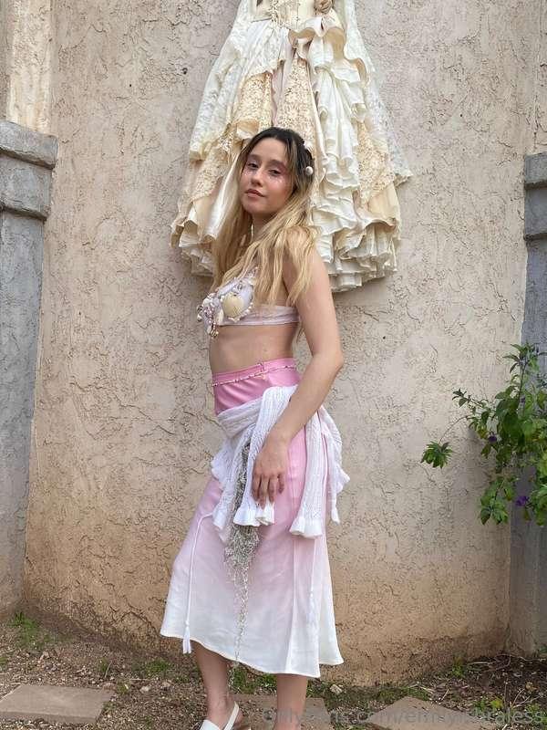 I had so much fun today! What do you think of my mermaid cos..