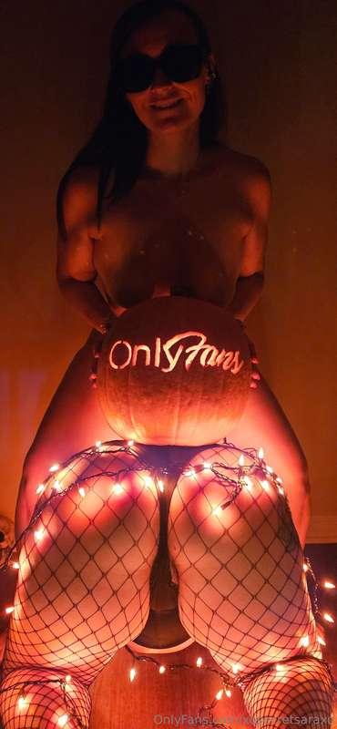 😝 @naughtynurseroxanne 