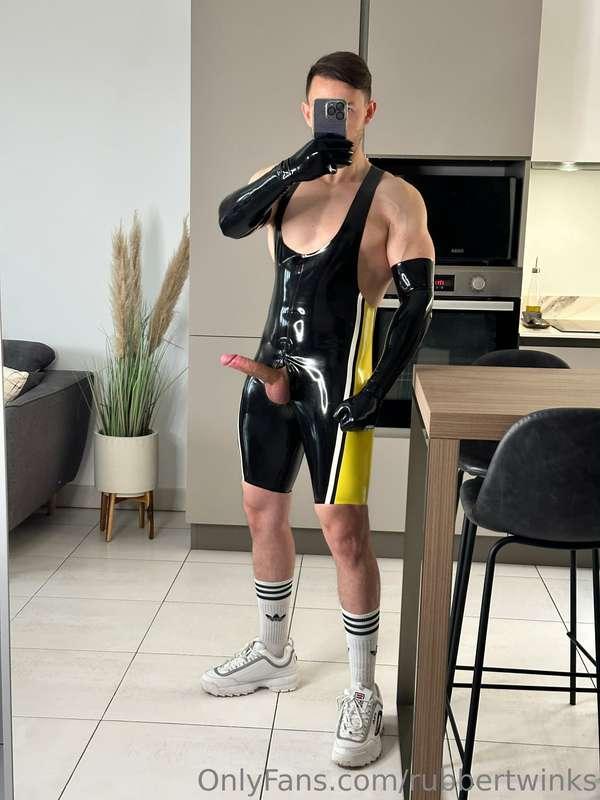 rubbertwinks image #0