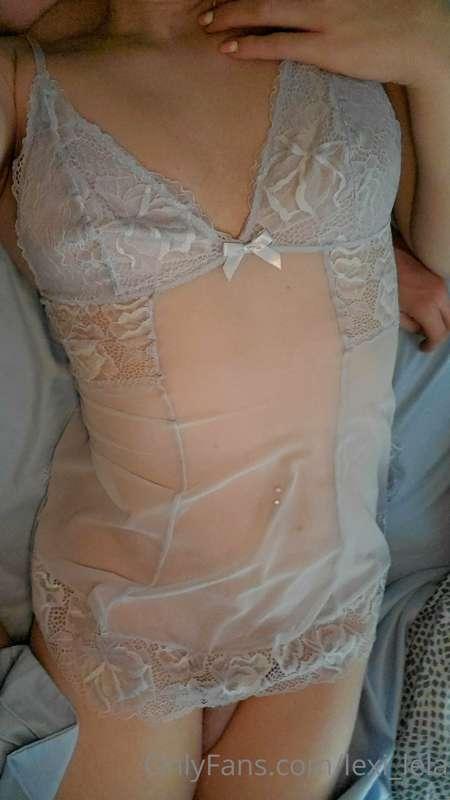 Just a bit more teasing before I send out the real deal 🤤