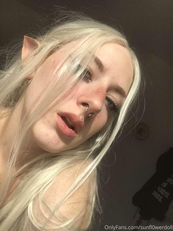 sunfl0werdoll image #6