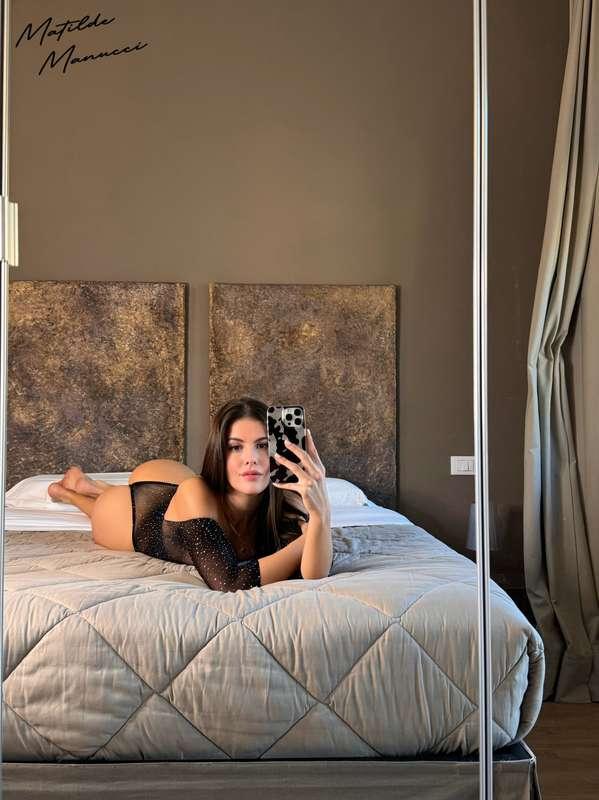 Vieni a farmi un massaggio rilassante? 😏😇