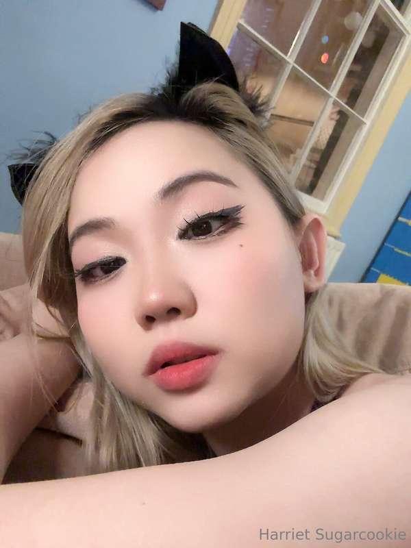 My sleep schedule is still shit and it really started affect..