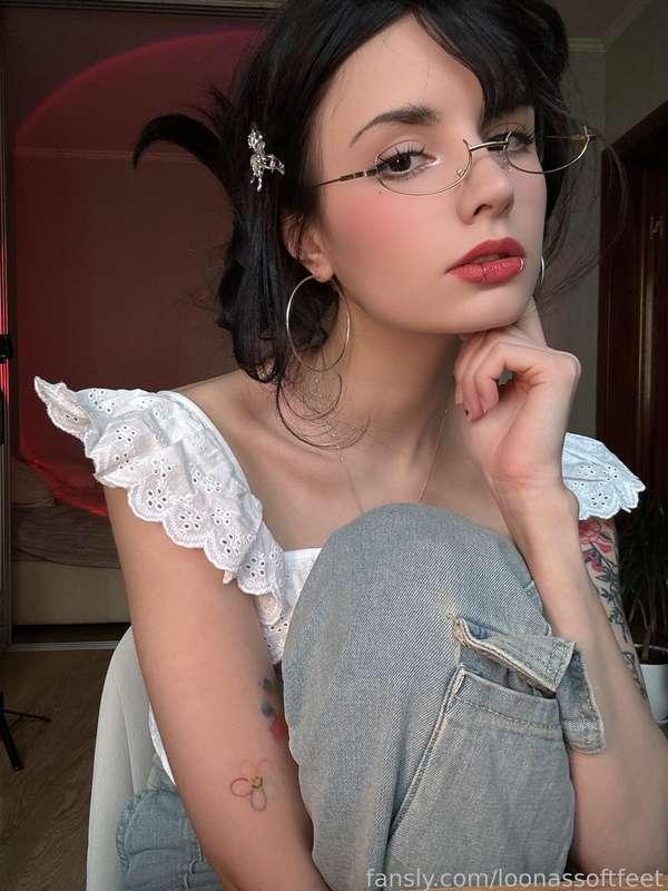 loonassoftfeet image #3