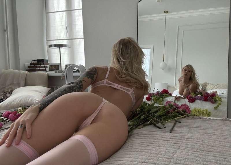 I made a new Valentine's Day video for you today💘 do you wan..